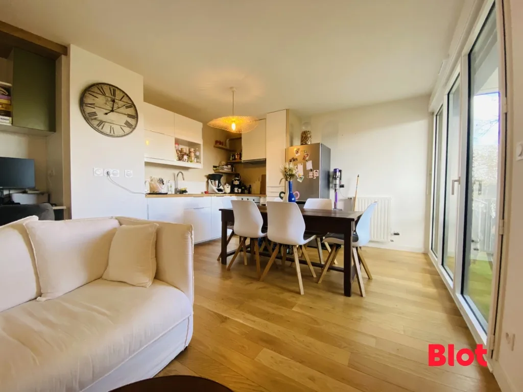 Vente Appartement 61m² 3 Pièces à Rennes (35000) - Blot Immobilier
