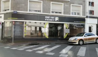  LOCAL COMMERCIAL 147 m² LORIENT