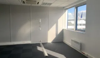  BUREAUX 250 m² RENNES NORD