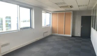  BUREAUX 250 m² RENNES NORD