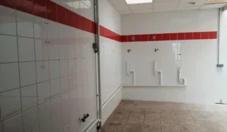  LOCAL COMMERCIAL 140 m² SAINT-NAZAIRE LE PAQUEBOT