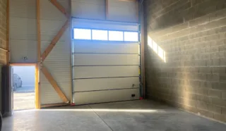  CELLULES ACTIVITES 145 m² env CARQUEFOU NANTES EST