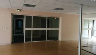  BUREAUX / COMMERCE VANNES 440 m²