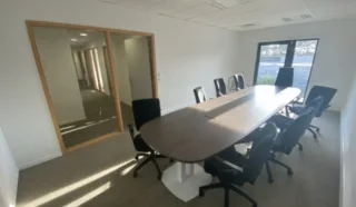  BUREAUX 230 m² LORIENT LA BASE
