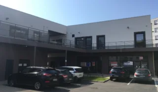  LOCAL COMMERCIAL  325 m² BREST