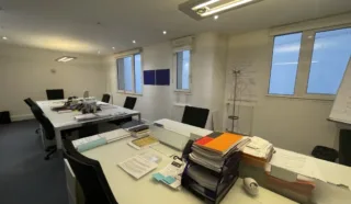  BUREAUX RENNES CENTRE 389 m²