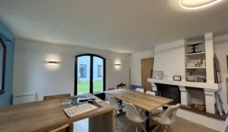  BUREAUX 160 M² VERTOU