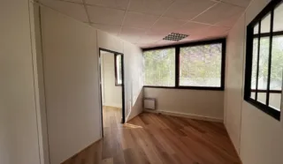  BUREAUX 151 m² RENNES