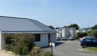  BUREAUX 171 m² MORLAIX