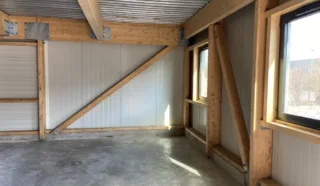  CELLULE D'ACTIVITES 274 m² SAINT-GILLES