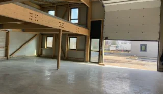  CELLULE D'ACTIVITES 274 m² SAINT-GILLES