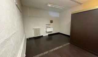  À ALOUER  LOCAL COMMERCIAL 80 m² LORIENT