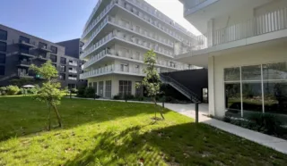  LOCAUX COMMERCIAUX NANTES NORD  1400 m²
