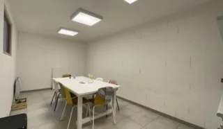  LOCAUX D'ACTIVITES 305 m² CARQUEFOU