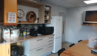  BATIMENT INDÉPENDANT 920 m² SAINT-HERBLAIN