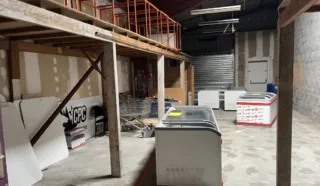  LOCAL COMMERCIAL 586 m² QUIMPER