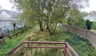  LOCAUX PROFESSIONNELS 200 m² PONTIVY