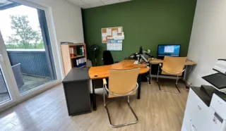  LOCAL ACTIVITES 980 m² CORP-NUDS