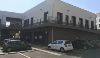  LOCAL COMMERCIAL  325 m² BREST