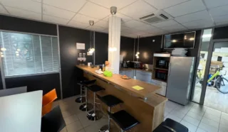  BUREAUX 600 m² NANTES