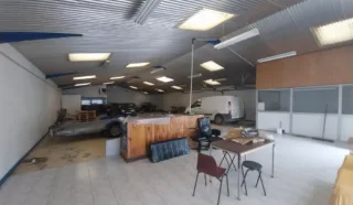  LOCAL D'ACTIVITÉS 330 m² PONTIVY