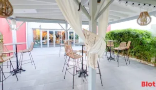  LOCAL COMMERCIAL 380 m² NANTES