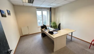  BUREAUX  360 m²  BREST