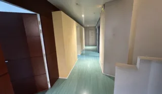  BUREAUX  360 m²  BREST