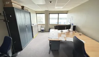  BUREAUX  203 m² BREST