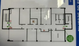  BUREAUX  203 m² BREST