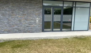  BUREAUX & LOCAUX COMMERCIAUX 1 090 m² -BREST