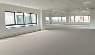  BUREAUX  360 m² BREST