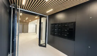 BUREAUX DE 169 m² VALLET