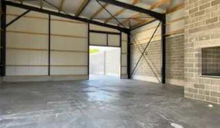  LOCAL D'CATIVITES 225 M² QUESSOY