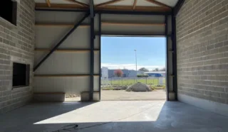  LOCAL D'CATIVITES 225 M² QUESSOY