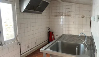  LOCAL PROFESSIONNEL 47 m² SAINT MALO