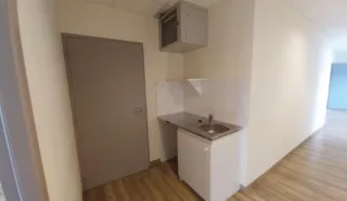  BUREAUX 80 m² PONTIVY