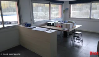  BUREAUX 240 m² LORIENT
