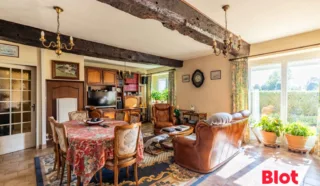 Maison 6 pièce(s)
