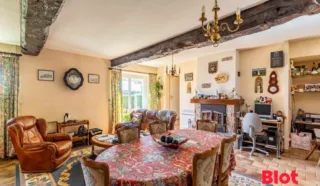 Maison 6 pièce(s)