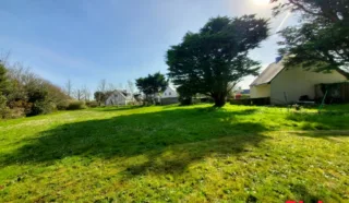 Terrain 689m²