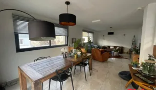Maison 6 pièce(s)