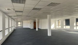  BUREAUX RENNES TRI-EXCLUSIVITE 549 m²