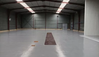  LOCAL D'ACTIVITÉS  750 M² SAINT-HERBLAIN