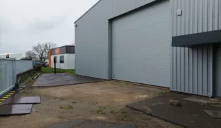  LOCAL D'ACTIVITÉS  750 M² SAINT-HERBLAIN