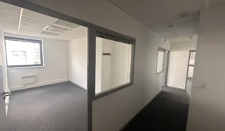  BUREAUX CESSON-SEVIGNE 105 m²
