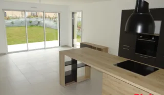 Maison 6 pièce(s)