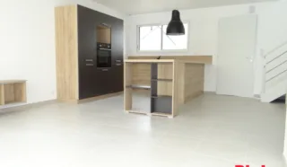 Maison 6 pièce(s)