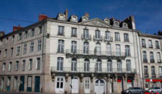  BUREAUX NANTES CENTRE VILLE 220 m² env