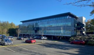  BUREAUX 2 352 m² divisibles LA CHAPELLE-SUR-ERDRE